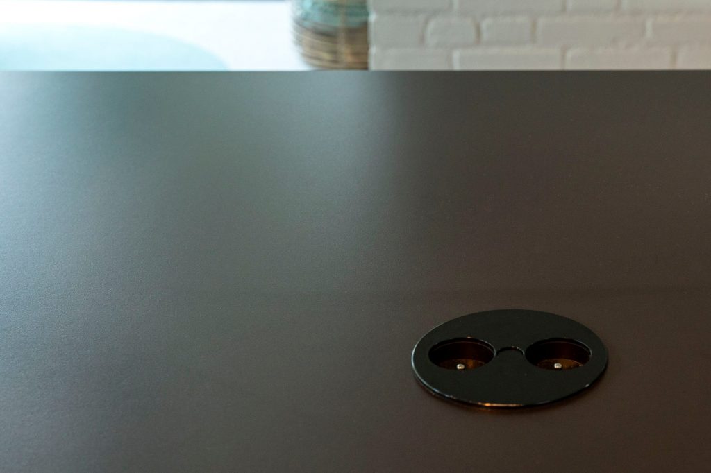 keuken laten maken, keuken bouwer, op maat keukens, op maat gemaakte keukens, luxe keukens, vogels keukens Helmond, Nuenen, Waalre, Stiphout, Liessel, Helmond, Eindhoven, Bladel, Pijnacker, Rotterdam Vlakinbouw inductiekookplaat - Keuken in Regio Rotterdam, Koperkleurige spoelbakRonde deuren hoge kast, Composiet werkblad, Recirculatie schuine afzuigkap, Ronde vormen bij keuken, Keukenblad van Balsabeton "Robuste", Apparatenwand met rustiek eiken fineer, Wandmeubel passend bij keuken, Keukeneiland met Balsabeton werkblad, Industriële keuken met betonnen blad, Quooker reservoir weggewerkt achter ladefrontenDoorlopende houtnerf in fronten, Twist stopcontact in werkblad, Betonnen aanrechtblad met vlakinbouw kookplaat, Kookeiland met eiken fineer greeplijsten, Schiereiland met laden push-to-open, Inductiekookplaat met geïntegreerde afzuiging, Elektrische push-to-open op een koelkast,RVS keukenblad met vlakinbouw inductiekookplaat, Maatkeuken in Utrecht, Volledig geïntegreerde spoelbak in rvs keukenblad, Knoppen Bora Professional, Bora geïntegreerde afzuiging, Bora Professional, Oven onder het aanrechtblad, RVS keukenblad met spuitwerk fronten, luxe keukenapparatuur in maatwerk keuken, digitale tekening keuken op maat, technische tekening kastenwand, stopcontacten maatwerk kookeiland, besteklade op maat keuken, modern rvs keukenblad werkblad op maat, landelijke keuken op maat met kookeiland, maatwerk rvs keukenblad met glazen achterwand, smeg koelkast in moderne maatwerk keuken, deurrek kastsysteem in staande keukenkast op maat, lemans keukensysteem keukenkast, afvalemmers en afvalsortering kastsysteem keukens, apothekerskast keukenkastsysteem, magic corner keukenkastsysteem, technische tekening keuken op maat, sample materialen keuken op maat, luxe keukenkast op maat met spuitwerk, moderne abstracte keukenkast op maat, luxe maatwerk keuken met kastenwand, greeploze keuken op maat, zwarte quooker kraan met spoelbak,push-to-open lade moderne keuken, meerdere binnenladen kastsysteem in moderne maatwerk keuken, natuursteen maatwerk stollenwand, liebherr wijnklimaatkast in moderne keuken op maat,bora kookplaat met ingebouwde afzuiging, natuursteen stollenwand en greeploze keukenkast, moderne mat zwarte quooker kraan en spoelbak, keuken kastenwand met inbouwapparatuur, maatwerk keuken met natuurstenen keukenblad, hout look keuken op maat,houten maatwerk keuken met tegel achterwand, moderne verlichting in houden keuken op maat,landelijke houten keuken op maat met moderne verlichting, bronzen quooker kraan en spoelbak op zwart kookeiland op maat, apothekerskast keukenkastsysteem met greeplijst in maatwerk kastenwand