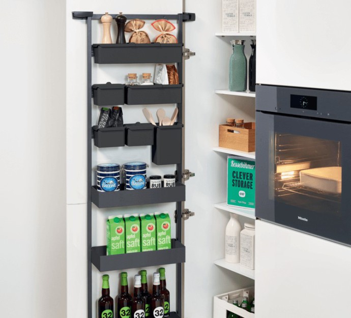 keuken laten maken, keuken bouwer, op maat keukens, op maat gemaakte keukens, luxe keukens, vogels keukens Helmond, Nuenen, Waalre, Stiphout, Liessel, Helmond, Eindhoven, Bladel, Pijnacker, Rotterdam Vlakinbouw inductiekookplaat - Keuken in Regio Rotterdam, Koperkleurige spoelbakRonde deuren hoge kast, Composiet werkblad, Recirculatie schuine afzuigkap, Ronde vormen bij keuken, Keukenblad van Balsabeton "Robuste", Apparatenwand met rustiek eiken fineer, Wandmeubel passend bij keuken, Keukeneiland met Balsabeton werkblad, Industriële keuken met betonnen blad, Quooker reservoir weggewerkt achter ladefrontenDoorlopende houtnerf in fronten, Twist stopcontact in werkblad, Betonnen aanrechtblad met vlakinbouw kookplaat, Kookeiland met eiken fineer greeplijsten, Schiereiland met laden push-to-open, Inductiekookplaat met geïntegreerde afzuiging, Elektrische push-to-open op een koelkast,RVS keukenblad met vlakinbouw inductiekookplaat, Maatkeuken in Utrecht, Volledig geïntegreerde spoelbak in rvs keukenblad, Knoppen Bora Professional, Bora geïntegreerde afzuiging, Bora Professional, Oven onder het aanrechtblad, RVS keukenblad met spuitwerk fronten, luxe keukenapparatuur in maatwerk keuken, digitale tekening keuken op maat, technische tekening kastenwand, stopcontacten maatwerk kookeiland, besteklade op maat keuken, modern rvs keukenblad werkblad op maat, landelijke keuken op maat met kookeiland, maatwerk rvs keukenblad met glazen achterwand, smeg koelkast in moderne maatwerk keuken, deurrek kastsysteem in staande keukenkast op maat