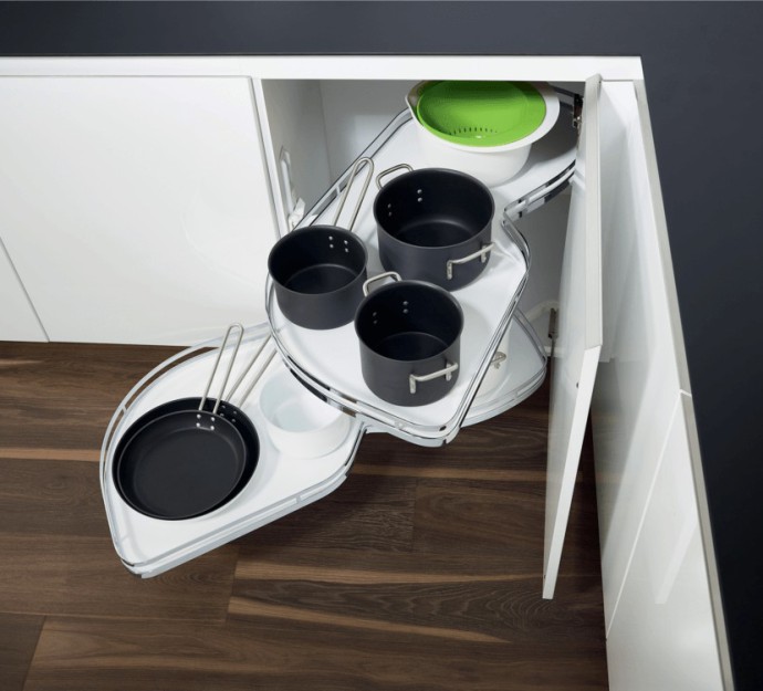 keuken laten maken, keuken bouwer, op maat keukens, op maat gemaakte keukens, luxe keukens, vogels keukens Helmond, Nuenen, Waalre, Stiphout, Liessel, Helmond, Eindhoven, Bladel, Pijnacker, Rotterdam Vlakinbouw inductiekookplaat - Keuken in Regio Rotterdam, Koperkleurige spoelbakRonde deuren hoge kast, Composiet werkblad, Recirculatie schuine afzuigkap, Ronde vormen bij keuken, Keukenblad van Balsabeton "Robuste", Apparatenwand met rustiek eiken fineer, Wandmeubel passend bij keuken, Keukeneiland met Balsabeton werkblad, Industriële keuken met betonnen blad, Quooker reservoir weggewerkt achter ladefrontenDoorlopende houtnerf in fronten, Twist stopcontact in werkblad, Betonnen aanrechtblad met vlakinbouw kookplaat, Kookeiland met eiken fineer greeplijsten, Schiereiland met laden push-to-open, Inductiekookplaat met geïntegreerde afzuiging, Elektrische push-to-open op een koelkast,RVS keukenblad met vlakinbouw inductiekookplaat, Maatkeuken in Utrecht, Volledig geïntegreerde spoelbak in rvs keukenblad, Knoppen Bora Professional, Bora geïntegreerde afzuiging, Bora Professional, Oven onder het aanrechtblad, RVS keukenblad met spuitwerk fronten, luxe keukenapparatuur in maatwerk keuken, digitale tekening keuken op maat, technische tekening kastenwand, stopcontacten maatwerk kookeiland, besteklade op maat keuken, modern rvs keukenblad werkblad op maat, landelijke keuken op maat met kookeiland, maatwerk rvs keukenblad met glazen achterwand, smeg koelkast in moderne maatwerk keuken, deurrek kastsysteem in staande keukenkast op maat, lemans keukensysteem keukenkast